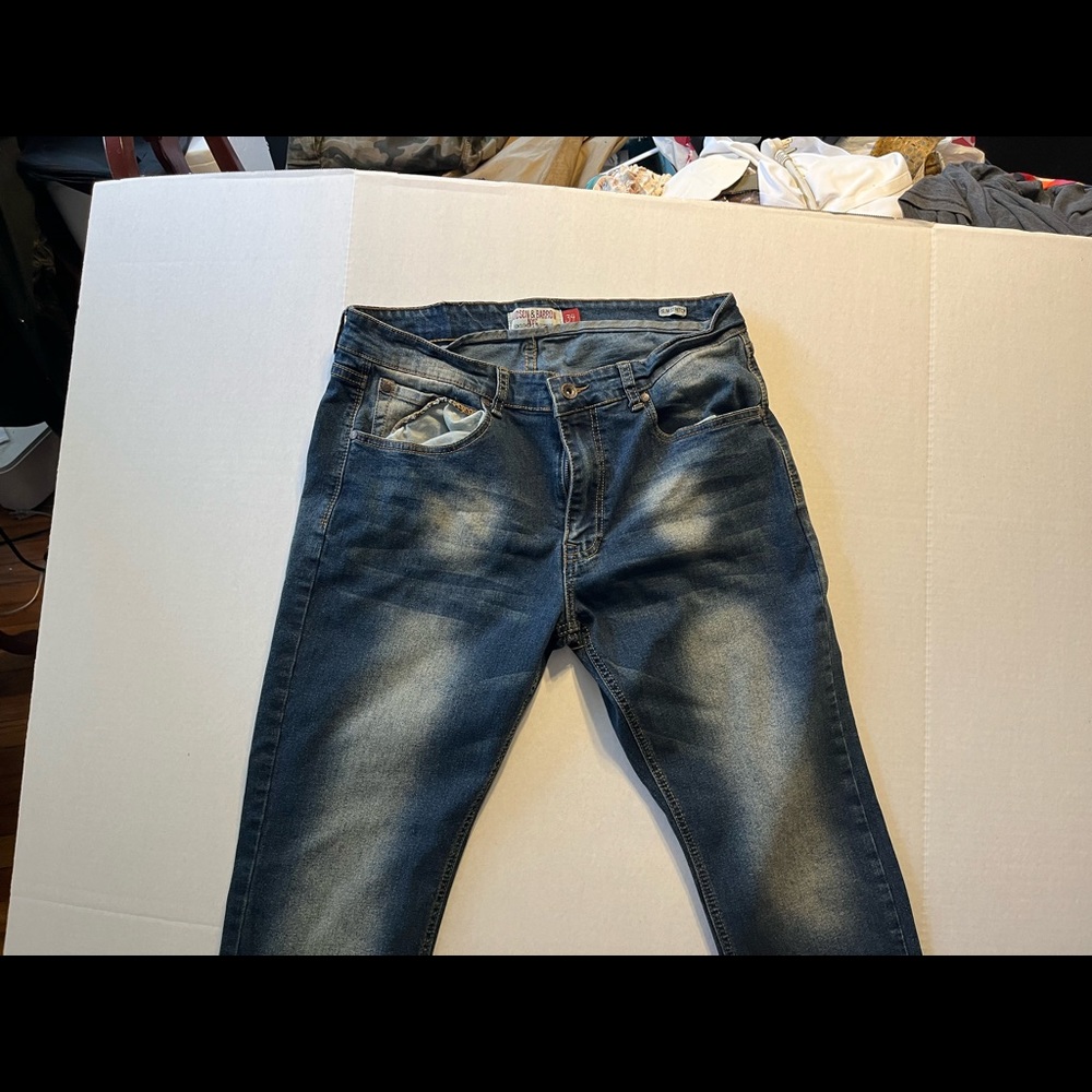 Mens 34 Hudson and Barrow NYC regular fit jeans